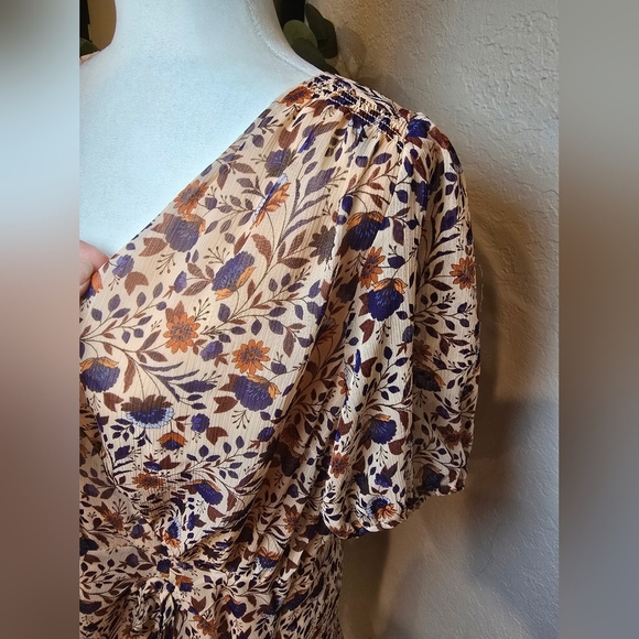 Loft Floral Side Ruched Flare Mini Dress - Picture 6 of 11